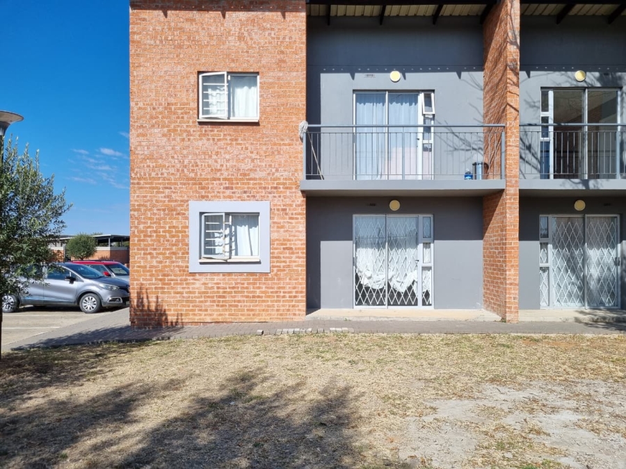 2 Bedroom Property for Sale in Raceway Free State